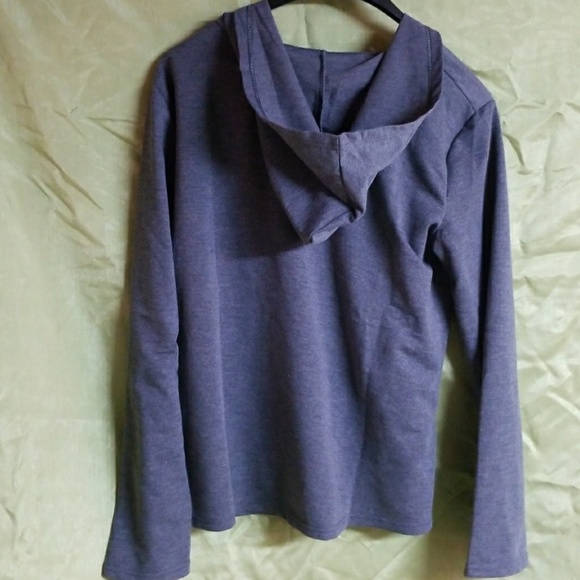 Shoe Lace Hoodie - Picture 3 of 4